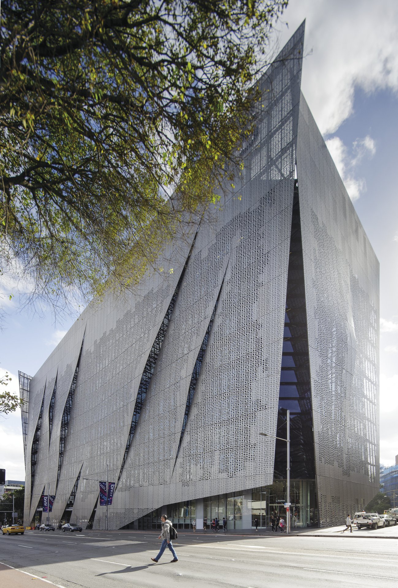 Faculty of Engineering + Information Technology, UTS