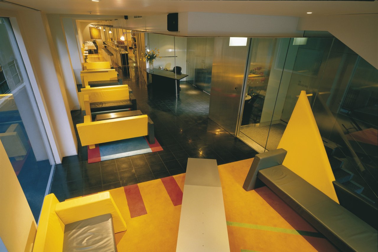 Adelphi Hotel