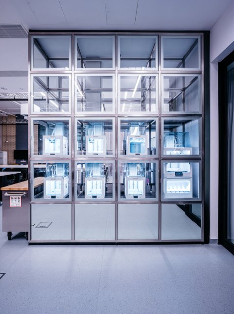 Innovation in Technology + Science, Deakin University