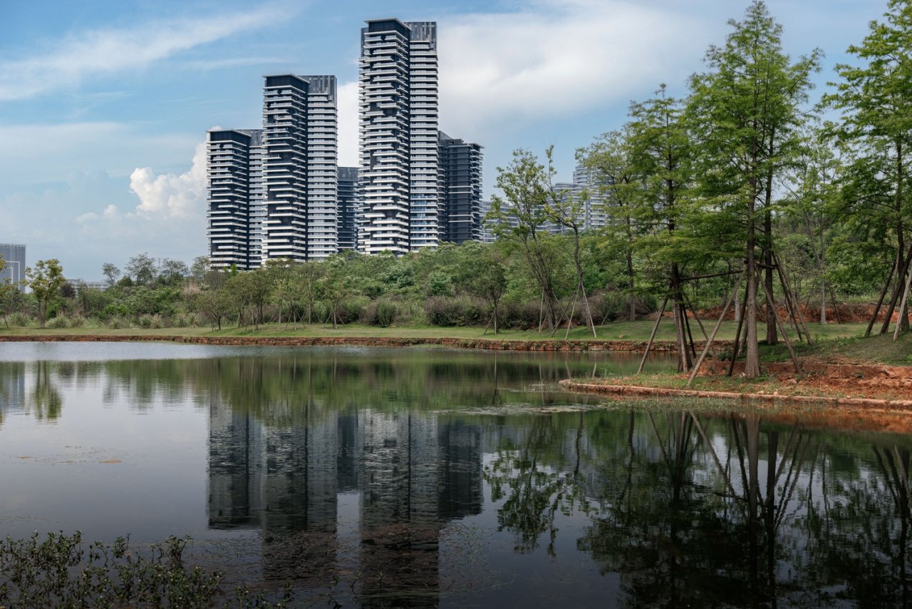 Luxelakes Rhyme Valley