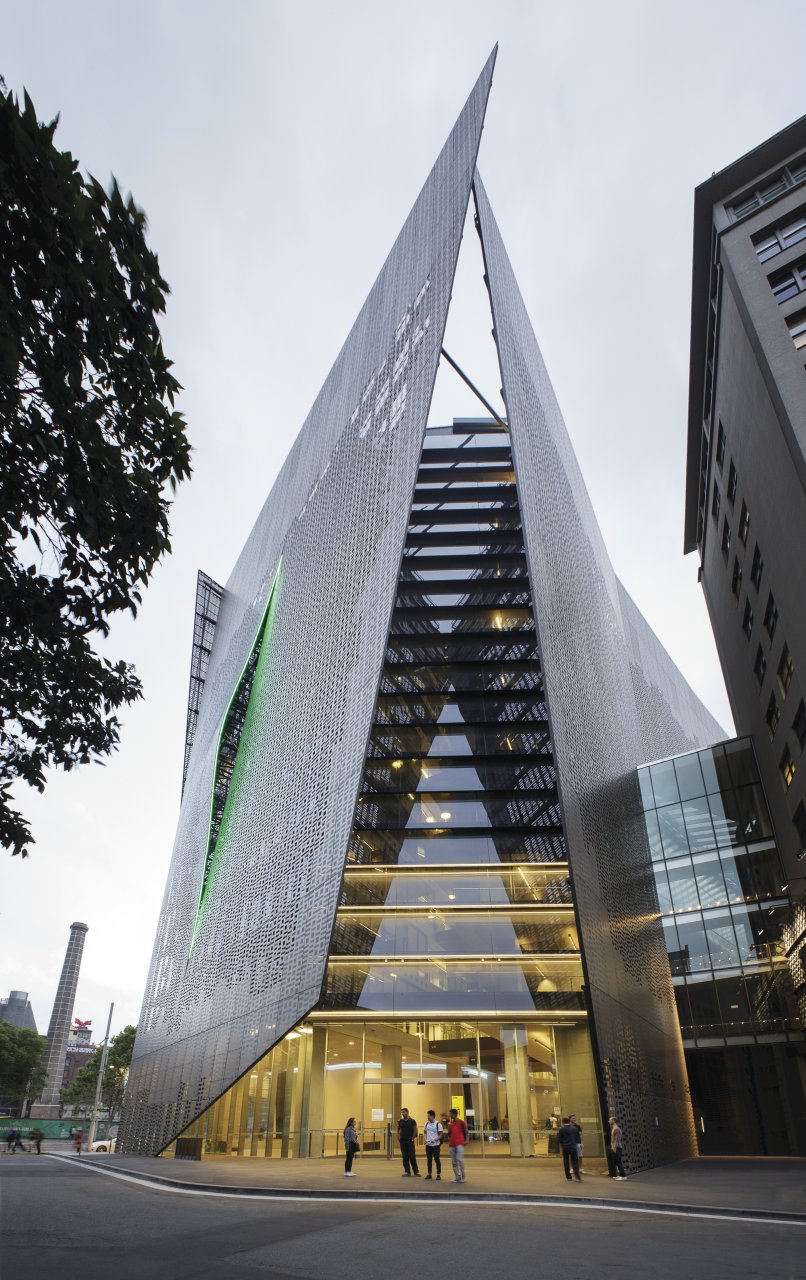 Faculty of Engineering + Information Technology, UTS