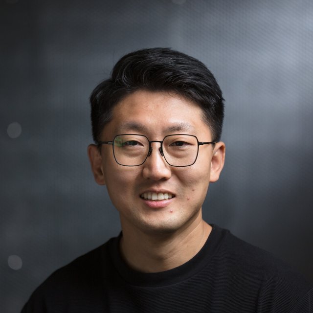Simon Zhao