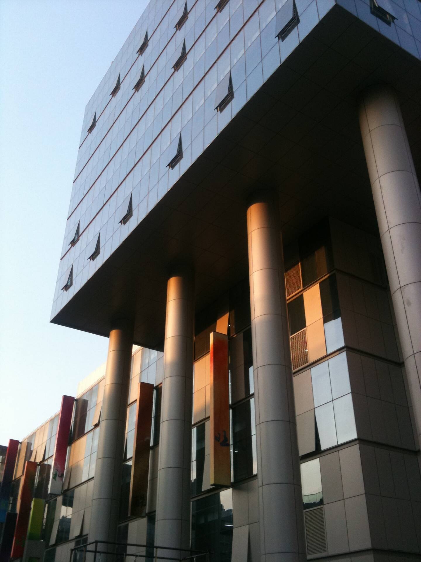 Dazhongsi Zhong Kun International Plaza