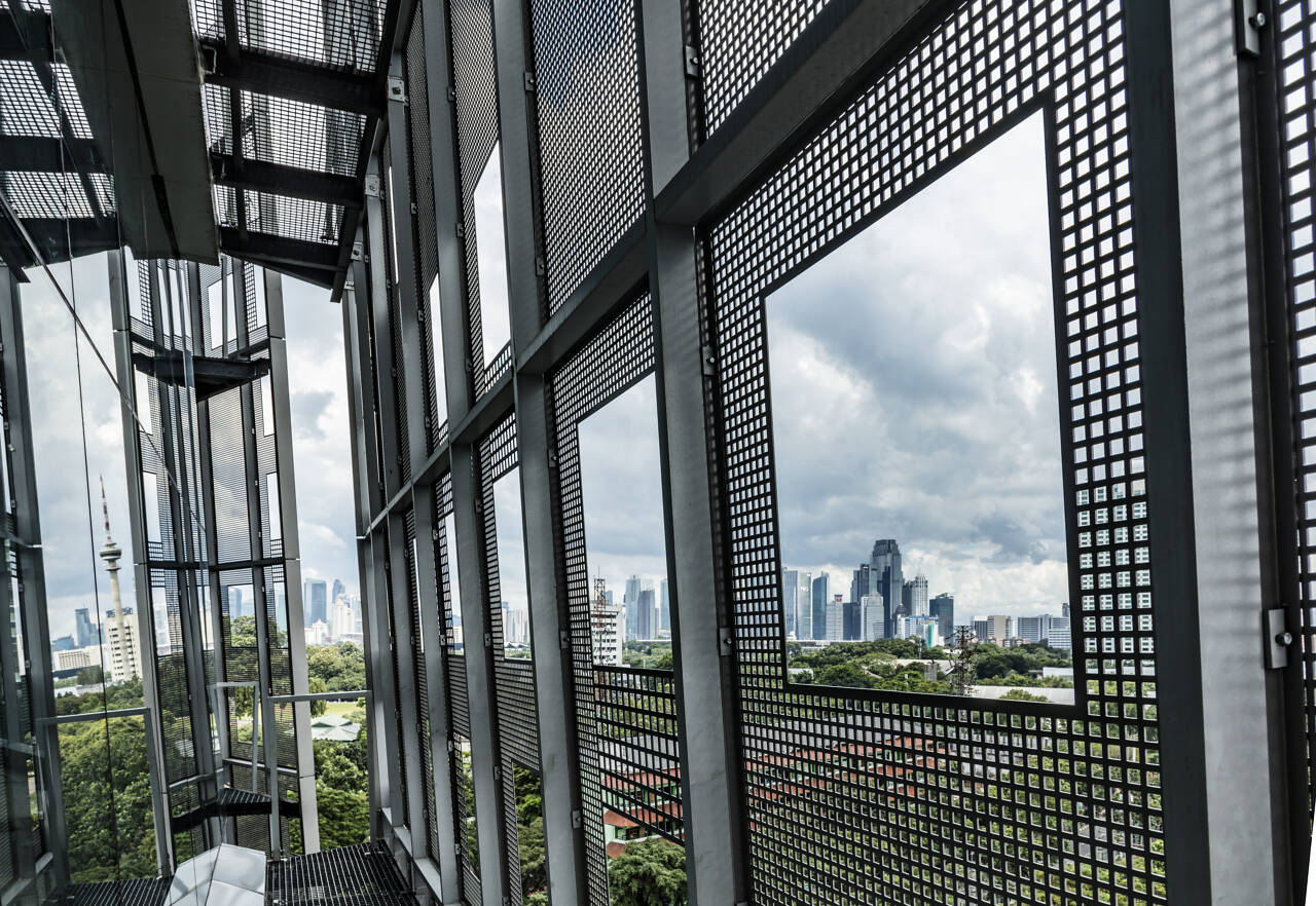 Kompas Multimedia Towers